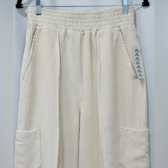 Urban Outfitters Ivory High Waist Flowy Wide-Leg Corduroy Pants. Small. NWT - Picture 7 of 15